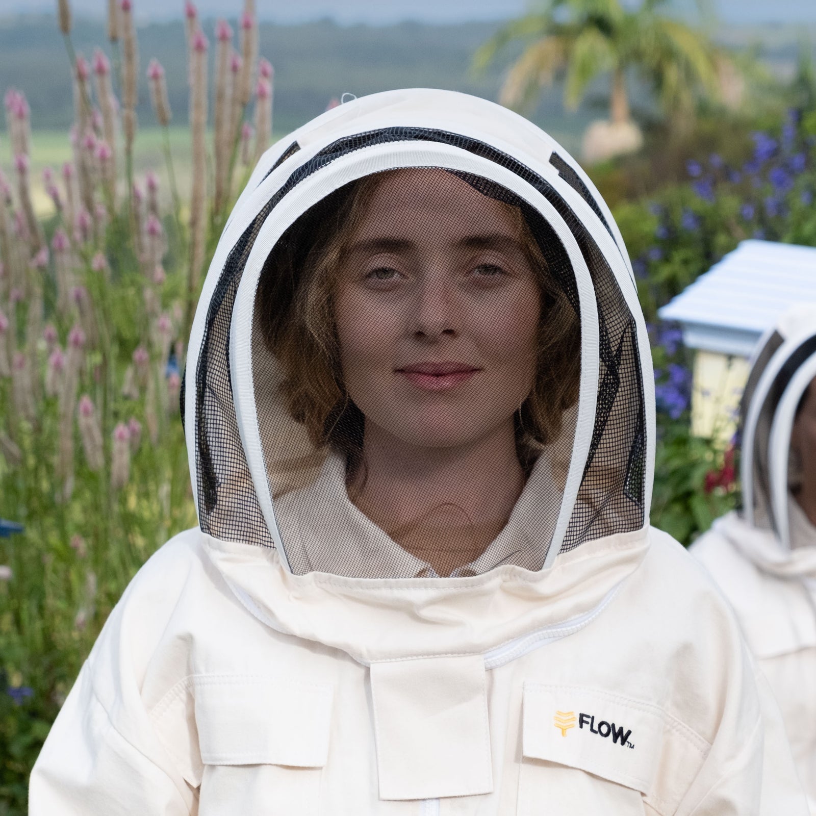 Bee Suits & Beekeeping Protective Wear - Flow Hive US