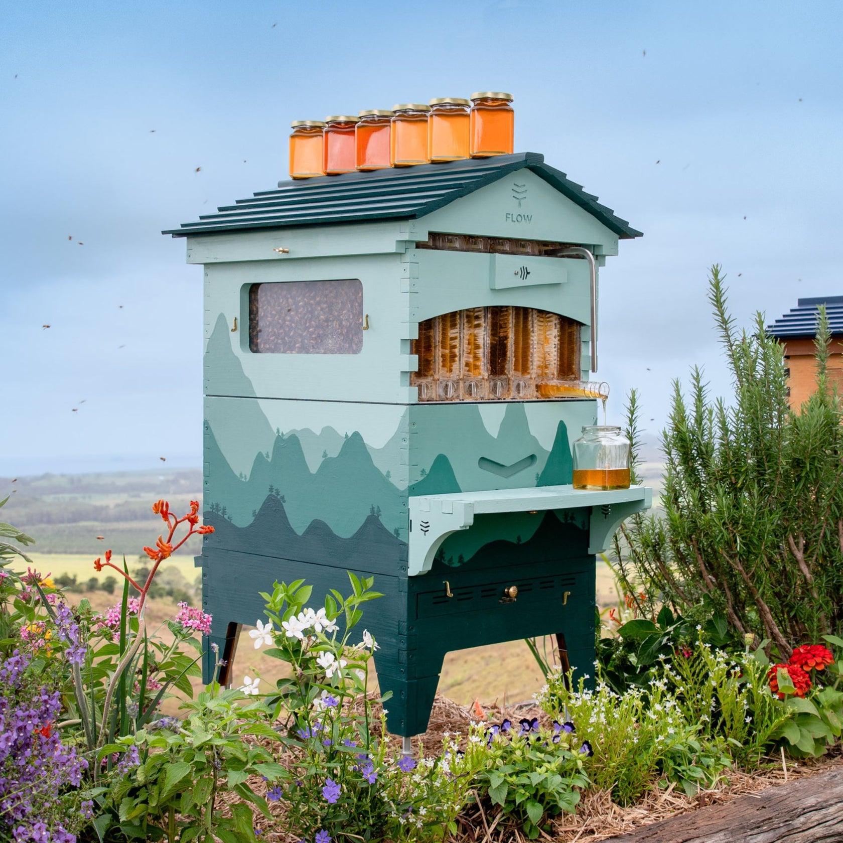 Flow Hive 2 | Honey straight from the beehive - Flow Hive US